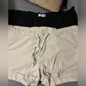 Size xl/16 old navy linen shorts.